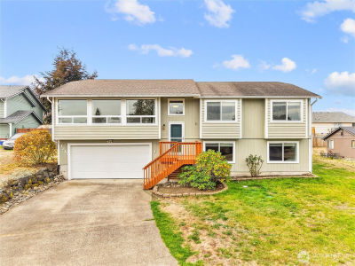 1215 Gadwell Ct SE Olympia, WA 98513