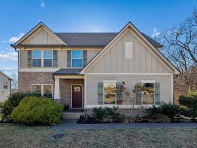 6820 Falls Ridge Ln College Grove, TN 37046