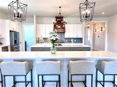 2402 Amesbury Dr Midlothian, TX 76065