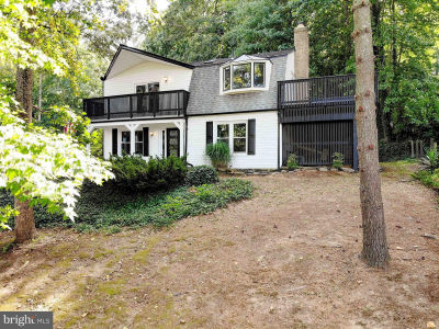 349 Arbutus Dr Edgewater, MD 21037