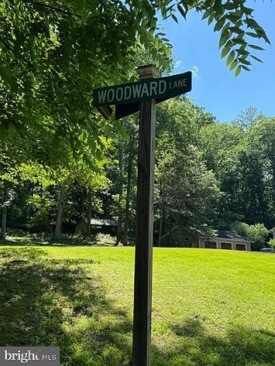 916 Woodward Ln Crownsville, MD 21032