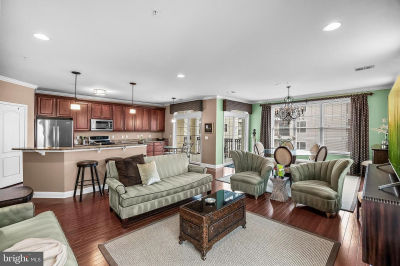 338 Garden Park Blvd Cherry Hill, NJ 08002