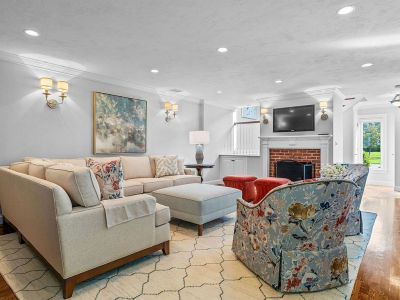 4 Farmer Rd UNIT 4 Milton, MA 02186