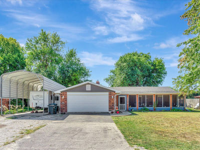 1216 Charlene Dr Bolivar, MO 65613