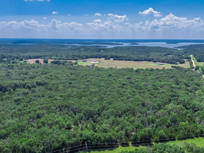 20476 E 1700th Rd Fair Play, MO 65649