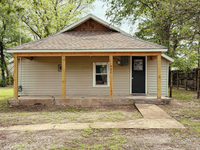 802 S Main Ave Bolivar, MO 65613