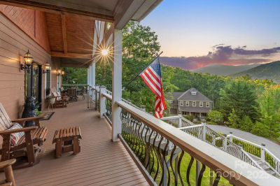 6 Grouse Ter Fairview, NC 28730