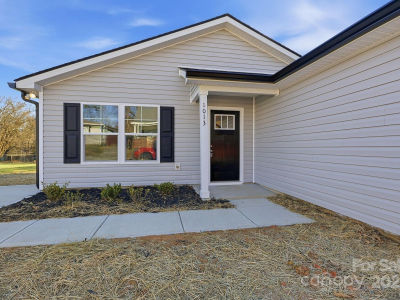 1013 Locke St Salisbury, NC 28144