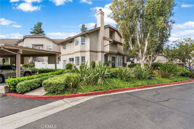 24304 Val Verde Ct Laguna Hills, CA 92653