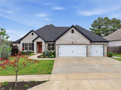 1741 Grace Pl Bentonville, AR 72713