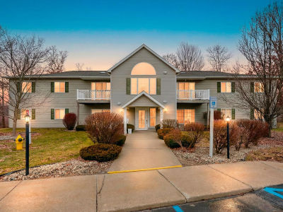 4050 W Centre Ave APT 115 Portage, MI 49024