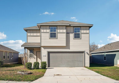 2564 Smokey Cv Seguin, TX 78155