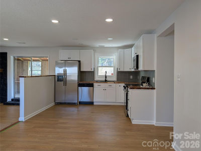 945 Summers Rd Valdese, NC 28690