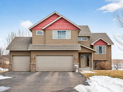 1125 Bridle Creek Dr Jordan, MN 55352