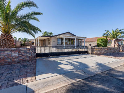 13621 E 55th Dr Yuma, AZ 85367