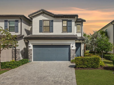 2147 Appleton Cir N Oakland Park, FL 33309