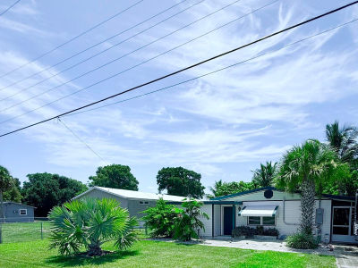 1736 Hunter Rd Okeechobee, FL 34974