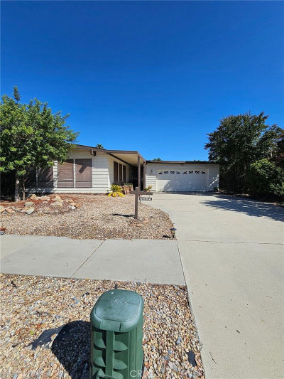 2662 Silver Oak Way Hemet, CA 92545