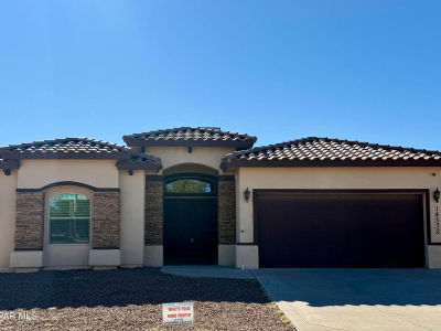 14532 Christian Castle Ave El Paso, TX 79938