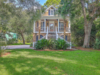 7759 Edingsville Beach Rd Edisto Island, SC 29438
