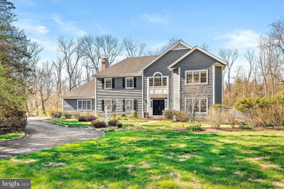 6 Michael Way Pennington, NJ 08534