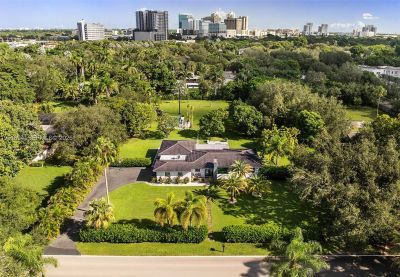 7325 SW 102nd St Pinecrest, FL 33156