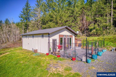 42531 Upper Calapooia Dr Sweet Home, OR 97386