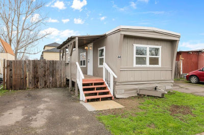 3265 Antelope Rd UNIT 44 White City, OR 97503