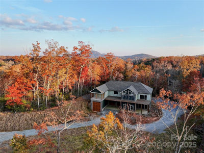 864 Matho Trce Lake Lure, NC 28746