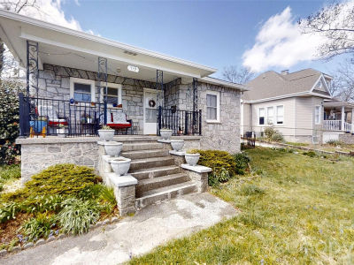 719 Oakland St Hendersonville, NC 28791