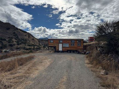 13 Peaceful Way Cerrillos, NM 87010