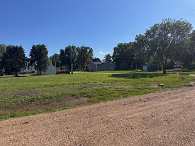 N Cherry Ave Bridgewater, SD 57319