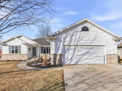 2060 Meadowview St Kaukauna, WI 54130