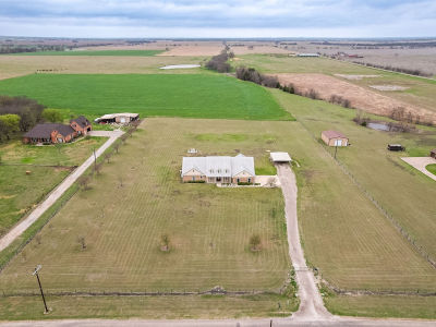 1066 West Rd Waxahachie, TX 75165