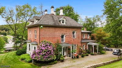 20 Belvidere Ave Oxford, NJ 07863