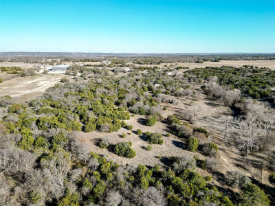 3233 Deer Path Ln Weatherford, TX 76085