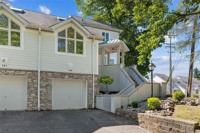 100 Saint Tropez Cir Beaver Falls, PA 15010