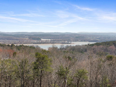 435 Riversound Dr Dayton, TN 37321