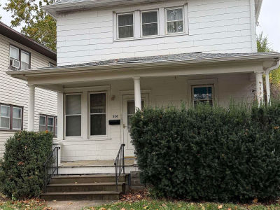 534 W 9th St Fremont, NE 68025