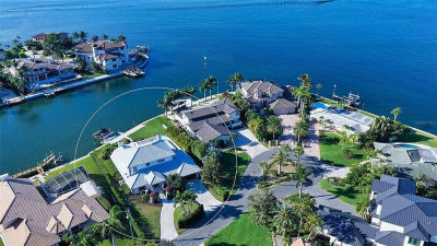 7689 Cove Ter Sarasota, FL 34231