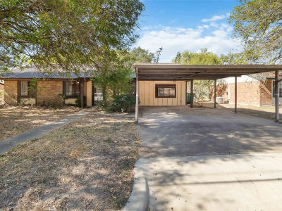 757 N Main St La Grange, TX 78945