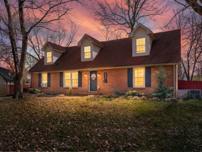 112 Mossland Dr Clarksville, TN 37042