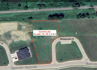 3226 Honeycomb Ct Spirit Lake, IA 51360