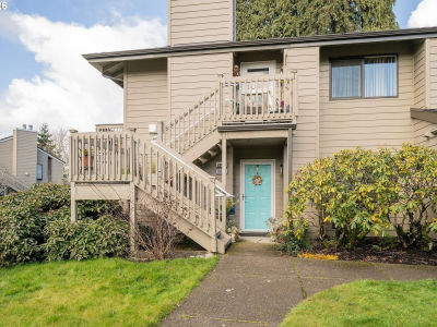 2026 Lake Isle Dr Eugene, OR 97401