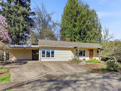 1090 Corydon St Eugene, OR 97401