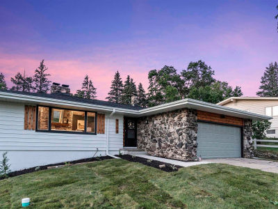 4732 Manchester Dr Omaha, NE 68152