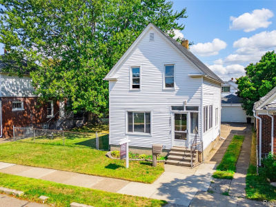 1821 4th St Wyandotte, MI 48192