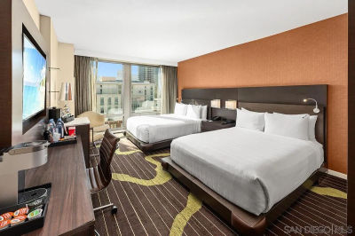 207 5th Ave #1029 San Diego, CA 92101