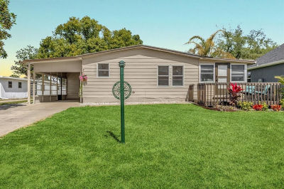 1229 Dustin Dr Lady Lake, FL 32159