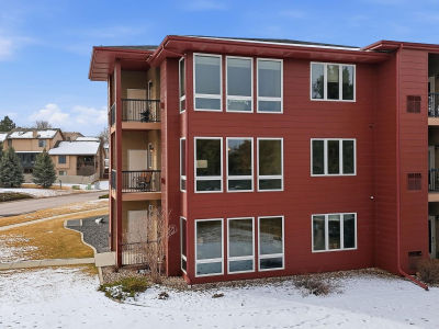 4027 Fairway Hills Dr Rapid City, SD 57702